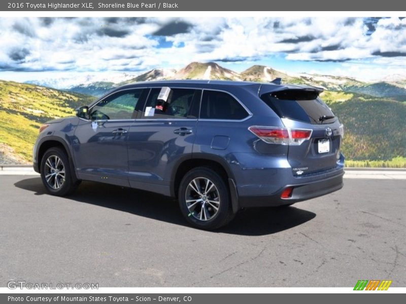 Shoreline Blue Pearl / Black 2016 Toyota Highlander XLE