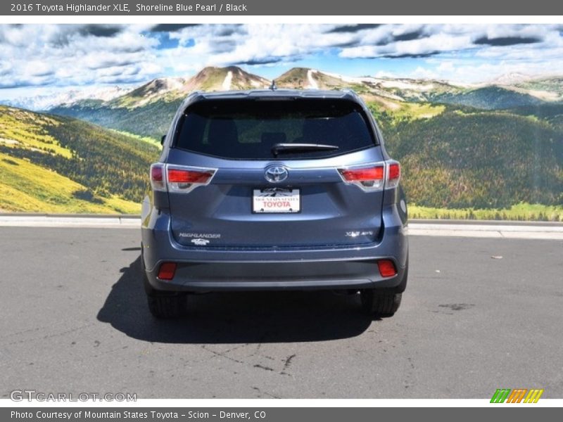 Shoreline Blue Pearl / Black 2016 Toyota Highlander XLE