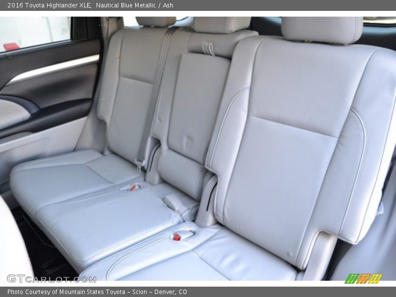 Nautical Blue Metallic / Ash 2016 Toyota Highlander XLE
