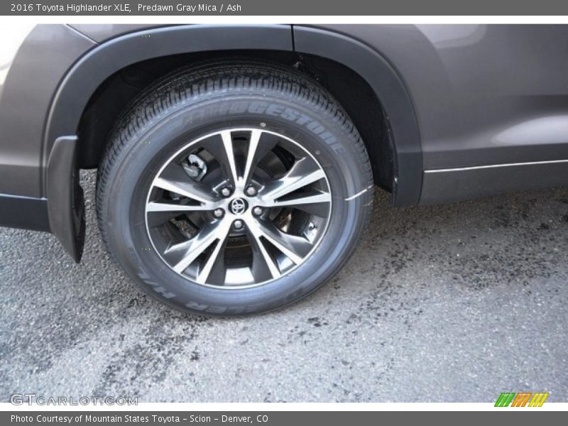Predawn Gray Mica / Ash 2016 Toyota Highlander XLE