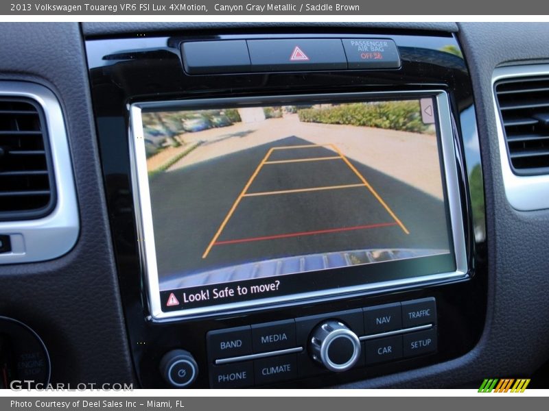 Canyon Gray Metallic / Saddle Brown 2013 Volkswagen Touareg VR6 FSI Lux 4XMotion
