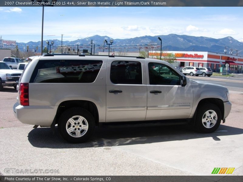 Silver Birch Metallic / Light Titanium/Dark Titanium 2007 Chevrolet Suburban 1500 LS 4x4