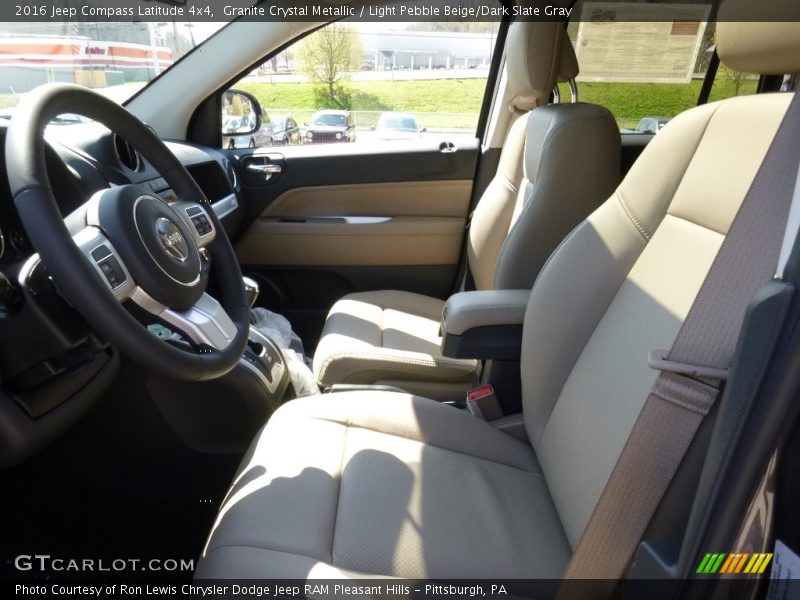 Granite Crystal Metallic / Light Pebble Beige/Dark Slate Gray 2016 Jeep Compass Latitude 4x4