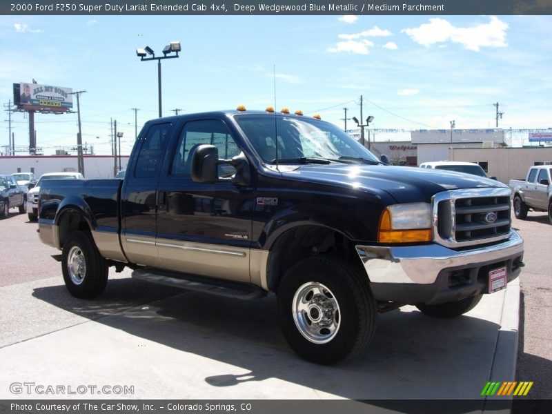 Deep Wedgewood Blue Metallic / Medium Parchment 2000 Ford F250 Super Duty Lariat Extended Cab 4x4