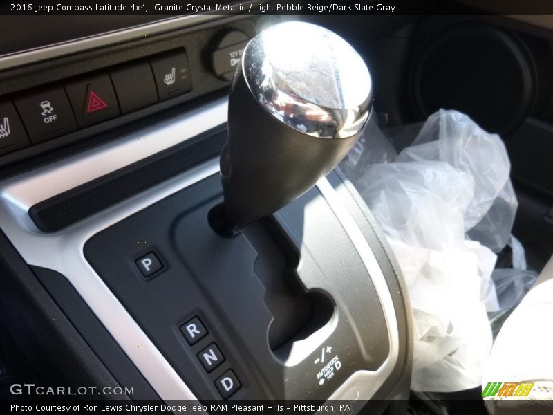 Granite Crystal Metallic / Light Pebble Beige/Dark Slate Gray 2016 Jeep Compass Latitude 4x4