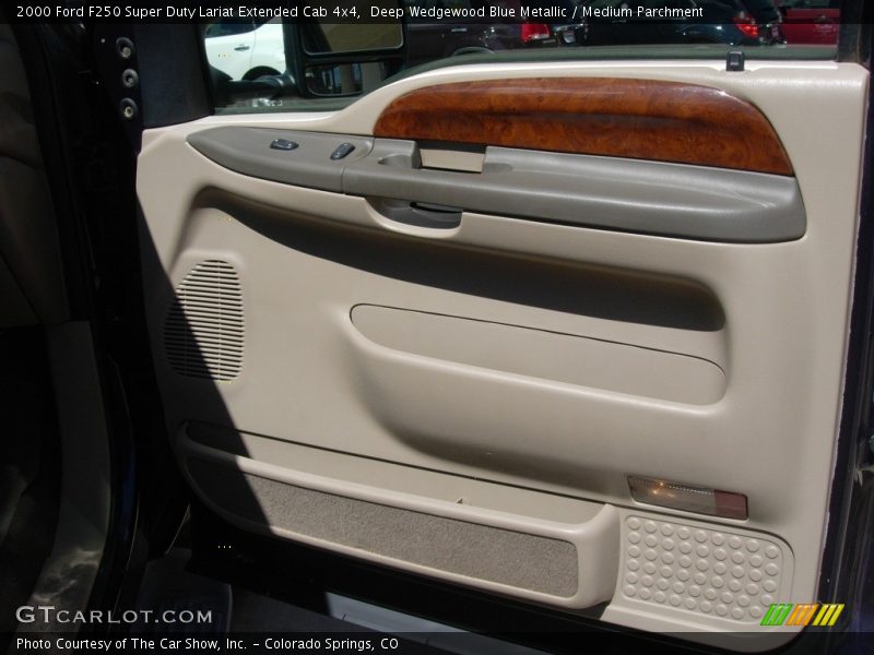 Deep Wedgewood Blue Metallic / Medium Parchment 2000 Ford F250 Super Duty Lariat Extended Cab 4x4