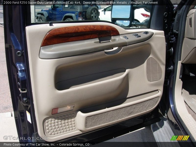 Deep Wedgewood Blue Metallic / Medium Parchment 2000 Ford F250 Super Duty Lariat Extended Cab 4x4