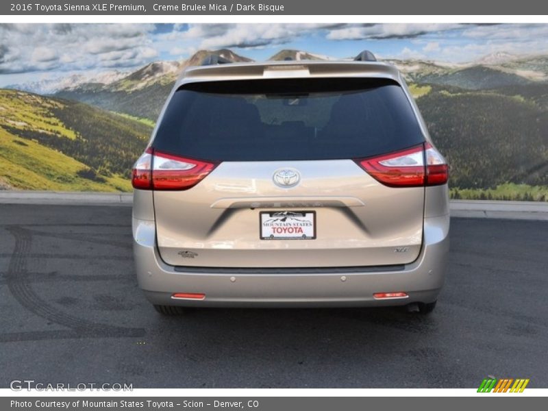 Creme Brulee Mica / Dark Bisque 2016 Toyota Sienna XLE Premium