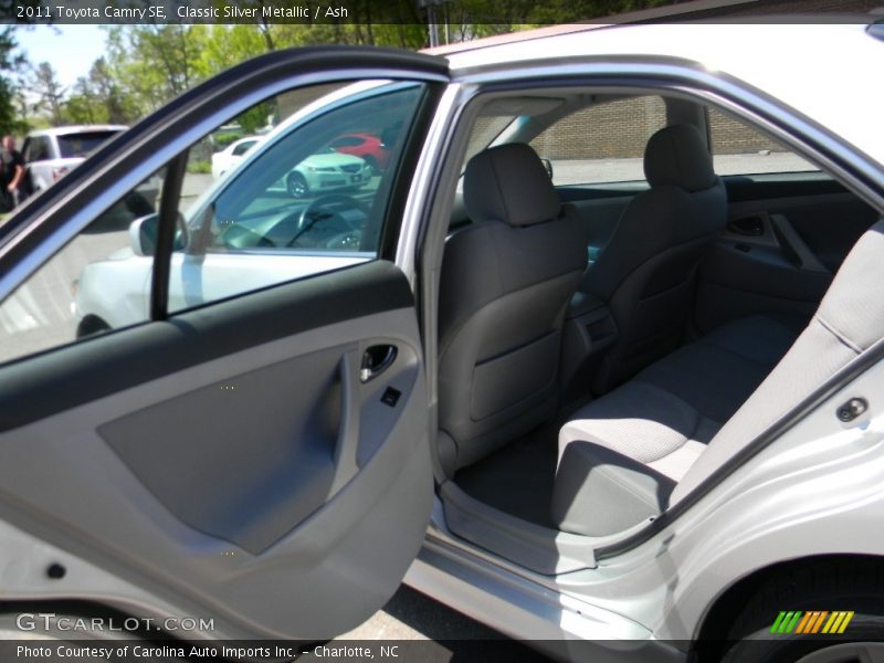 Classic Silver Metallic / Ash 2011 Toyota Camry SE