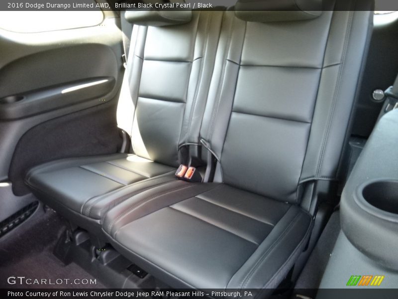 Brilliant Black Crystal Pearl / Black 2016 Dodge Durango Limited AWD