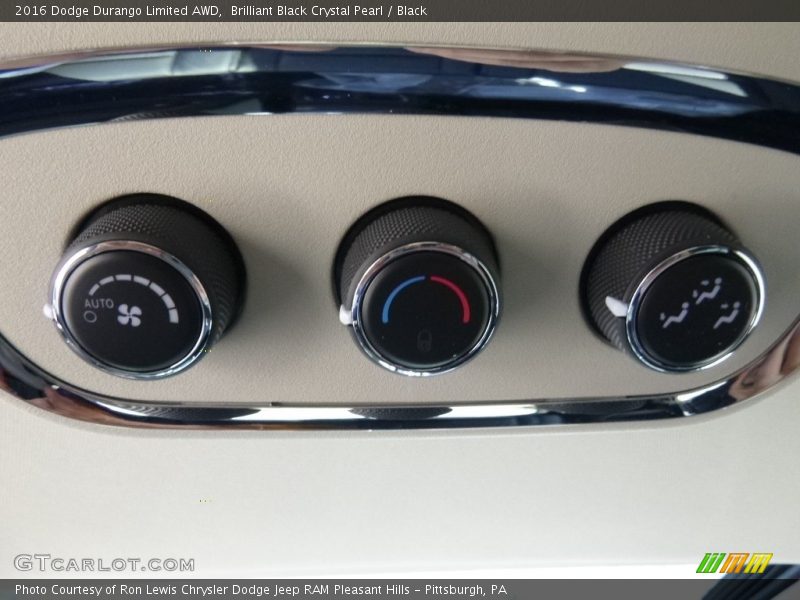 Brilliant Black Crystal Pearl / Black 2016 Dodge Durango Limited AWD