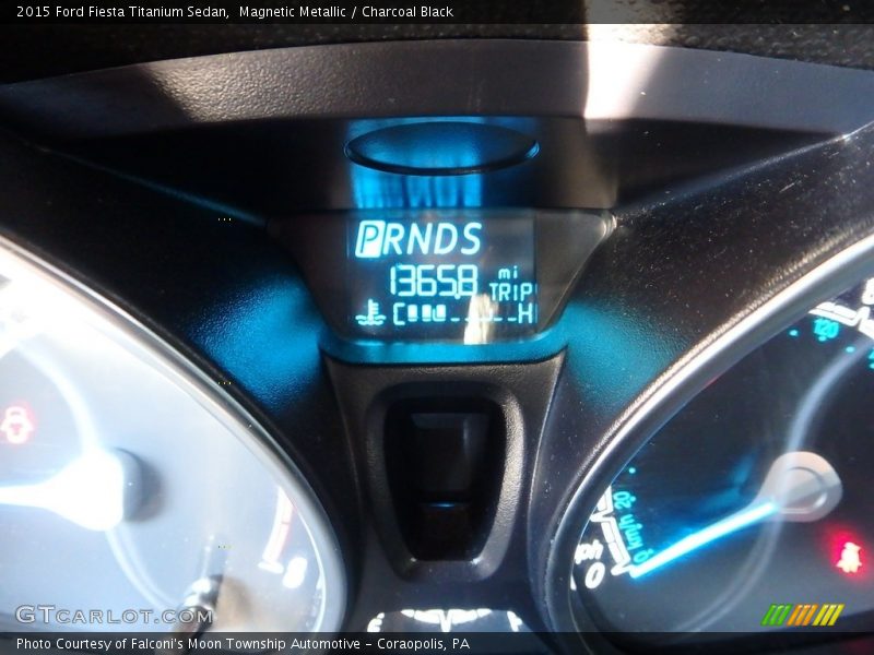 Magnetic Metallic / Charcoal Black 2015 Ford Fiesta Titanium Sedan