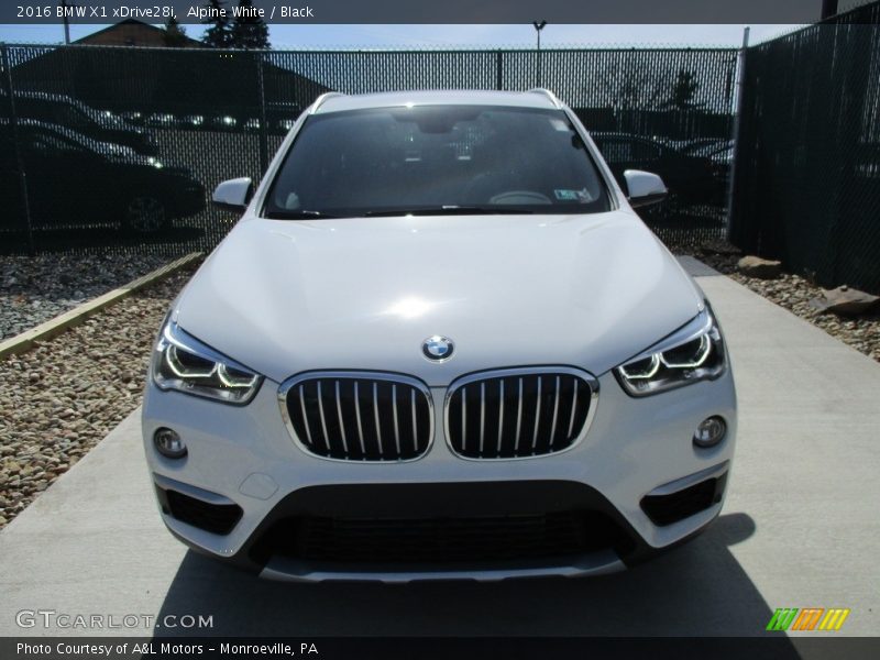 Alpine White / Black 2016 BMW X1 xDrive28i