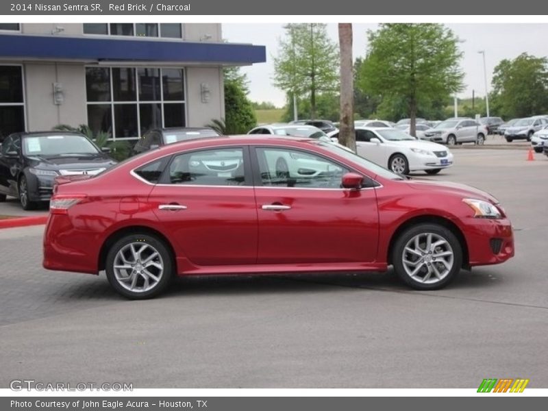 Red Brick / Charcoal 2014 Nissan Sentra SR