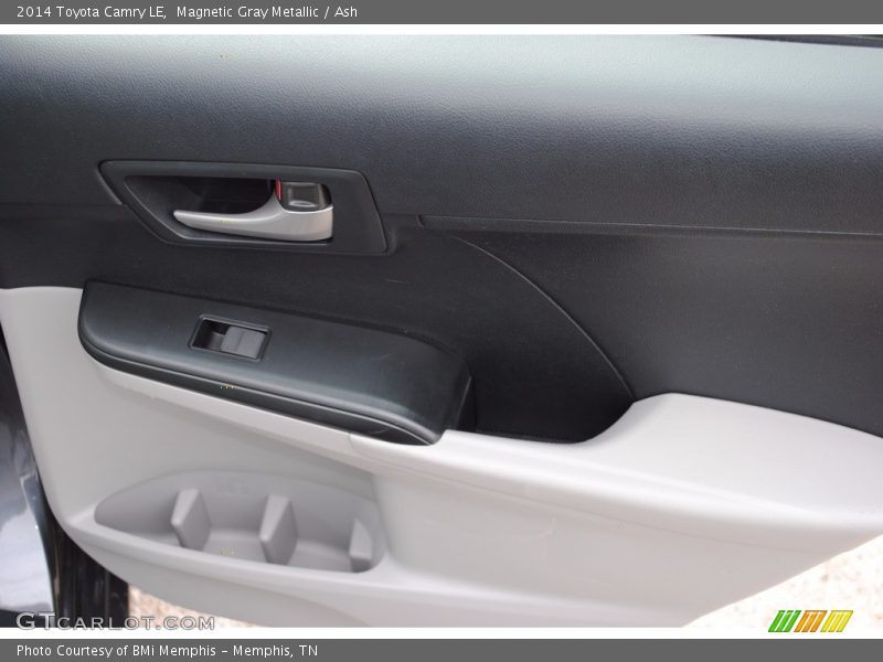 Magnetic Gray Metallic / Ash 2014 Toyota Camry LE