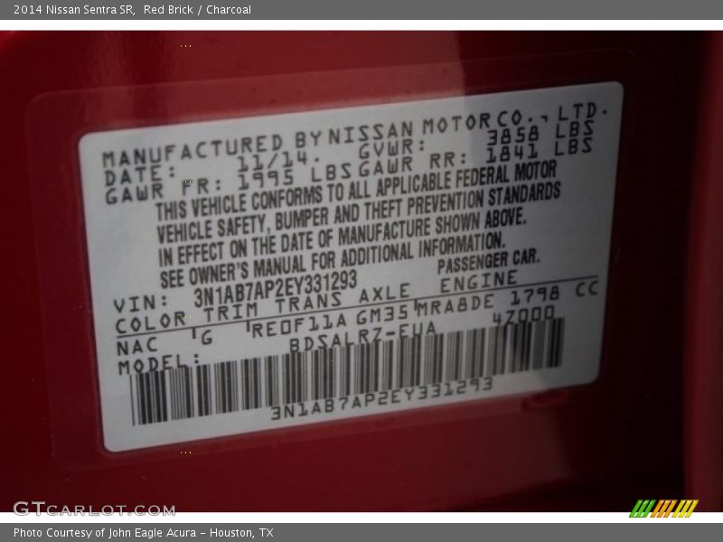 Red Brick / Charcoal 2014 Nissan Sentra SR