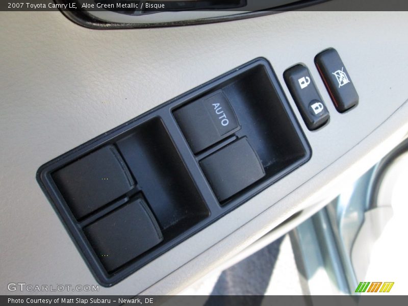 Aloe Green Metallic / Bisque 2007 Toyota Camry LE