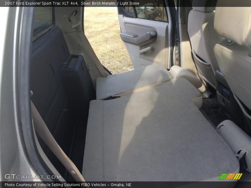 Silver Birch Metallic / Light Stone 2007 Ford Explorer Sport Trac XLT 4x4