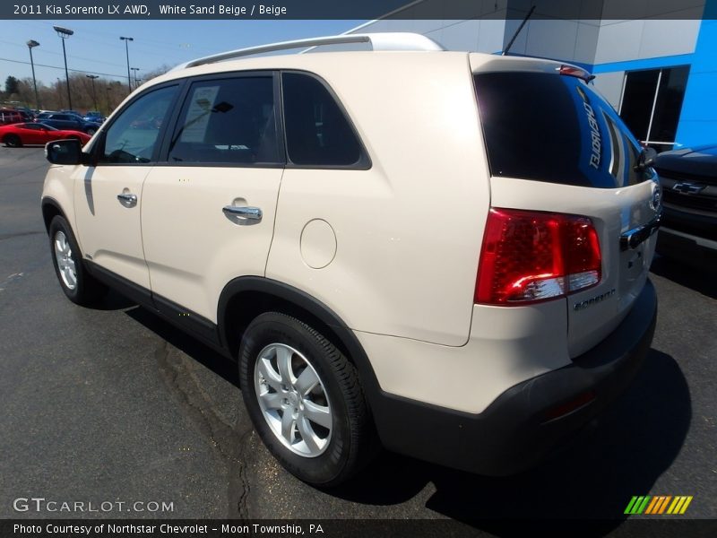 White Sand Beige / Beige 2011 Kia Sorento LX AWD