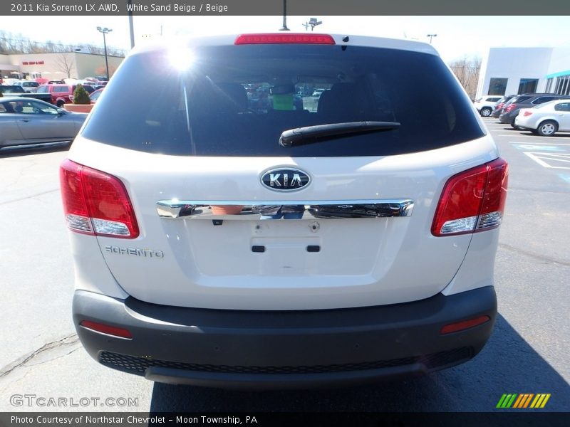 White Sand Beige / Beige 2011 Kia Sorento LX AWD