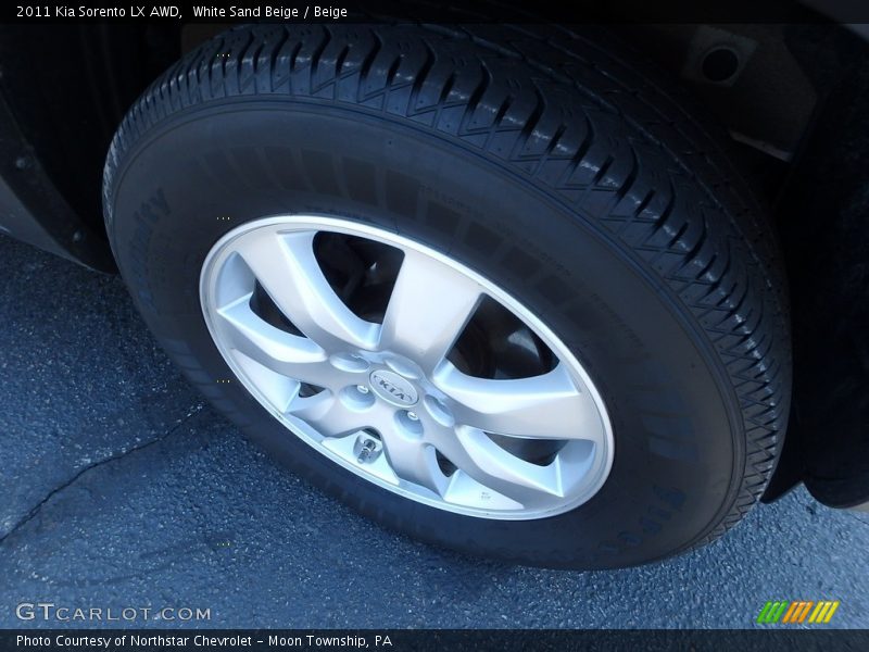 White Sand Beige / Beige 2011 Kia Sorento LX AWD