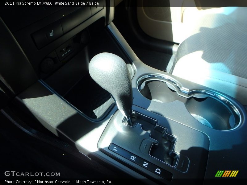 White Sand Beige / Beige 2011 Kia Sorento LX AWD