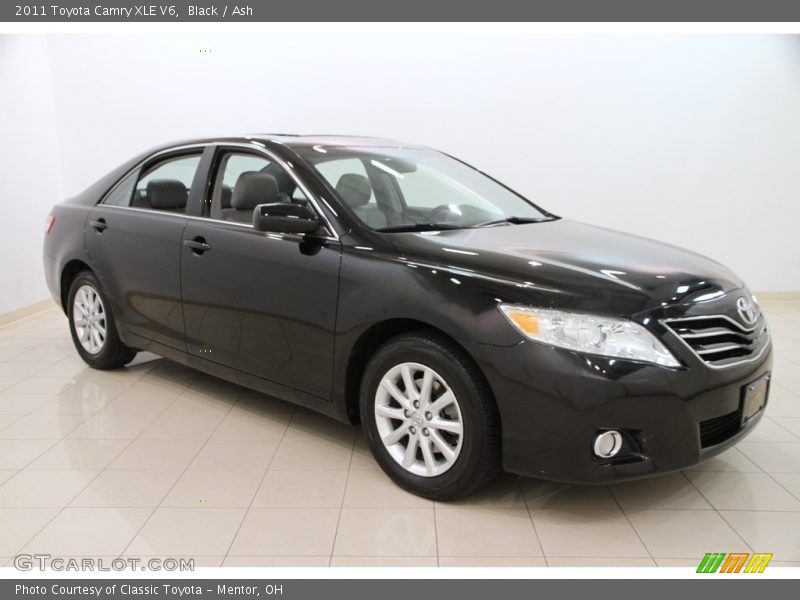 Black / Ash 2011 Toyota Camry XLE V6