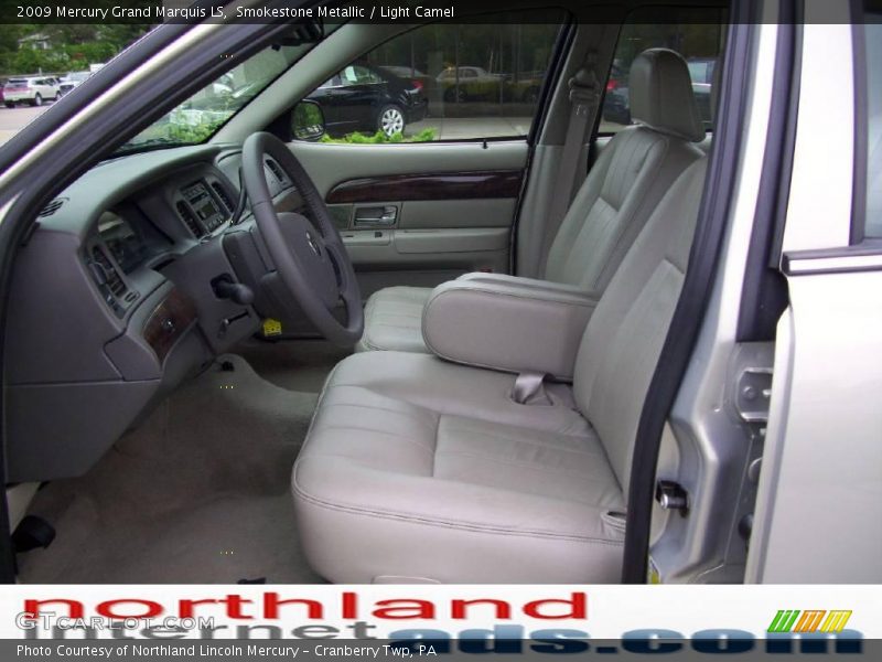 Smokestone Metallic / Light Camel 2009 Mercury Grand Marquis LS
