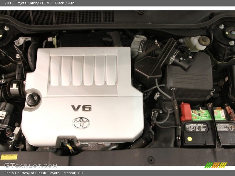 Black / Ash 2011 Toyota Camry XLE V6