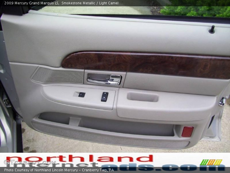 Smokestone Metallic / Light Camel 2009 Mercury Grand Marquis LS
