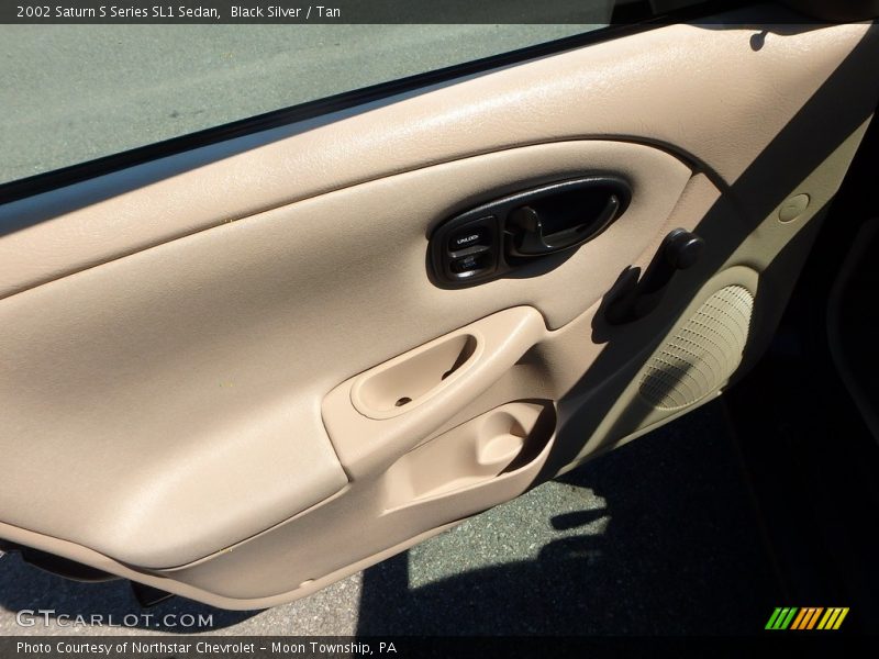 Black Silver / Tan 2002 Saturn S Series SL1 Sedan