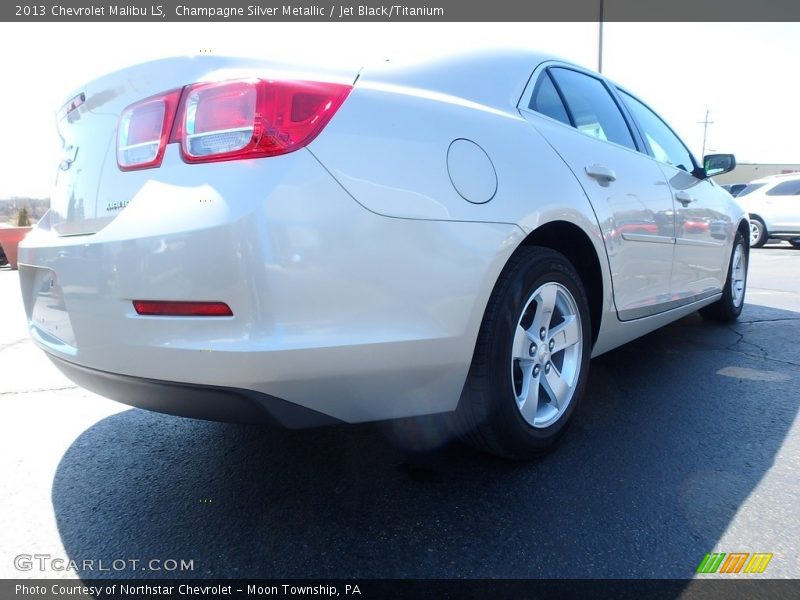 Champagne Silver Metallic / Jet Black/Titanium 2013 Chevrolet Malibu LS