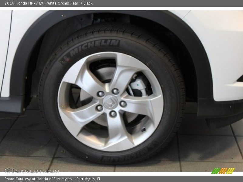 White Orchid Pearl / Black 2016 Honda HR-V LX