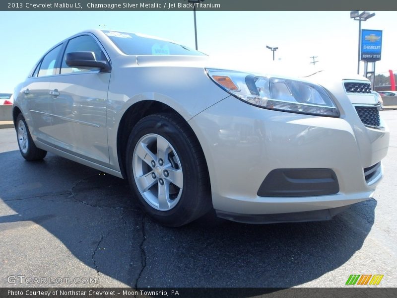 Champagne Silver Metallic / Jet Black/Titanium 2013 Chevrolet Malibu LS