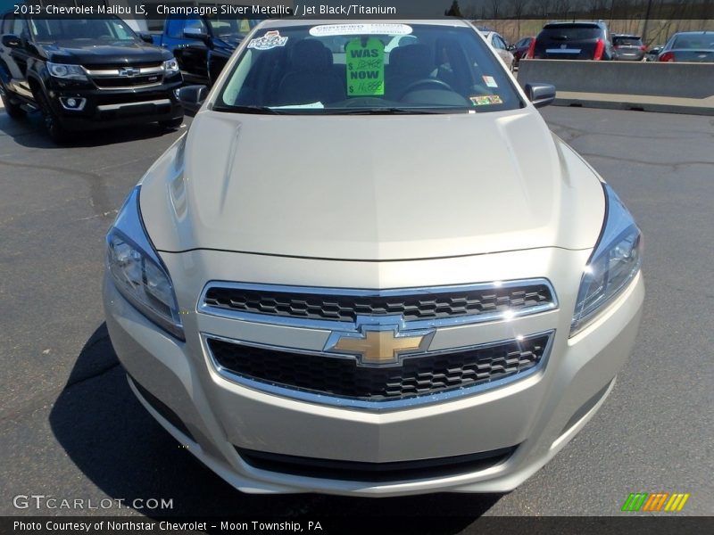 Champagne Silver Metallic / Jet Black/Titanium 2013 Chevrolet Malibu LS