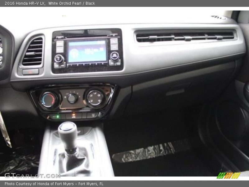 White Orchid Pearl / Black 2016 Honda HR-V LX