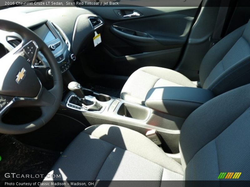 Siren Red Tintcoat / Jet Black 2016 Chevrolet Cruze LT Sedan