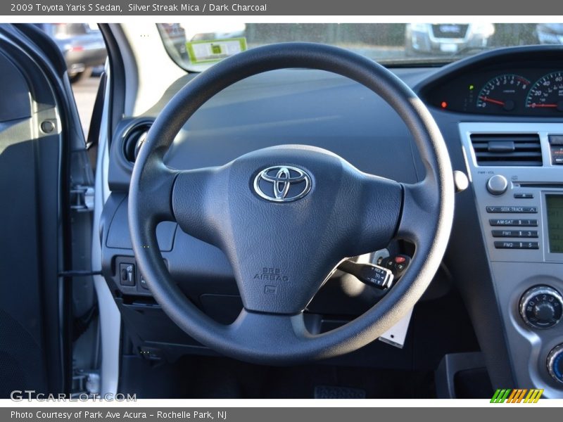 Silver Streak Mica / Dark Charcoal 2009 Toyota Yaris S Sedan
