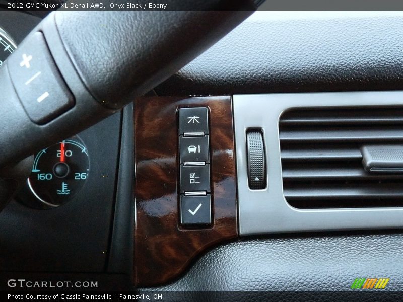 Onyx Black / Ebony 2012 GMC Yukon XL Denali AWD