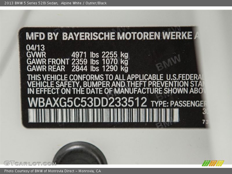 Alpine White / Oyster/Black 2013 BMW 5 Series 528i Sedan