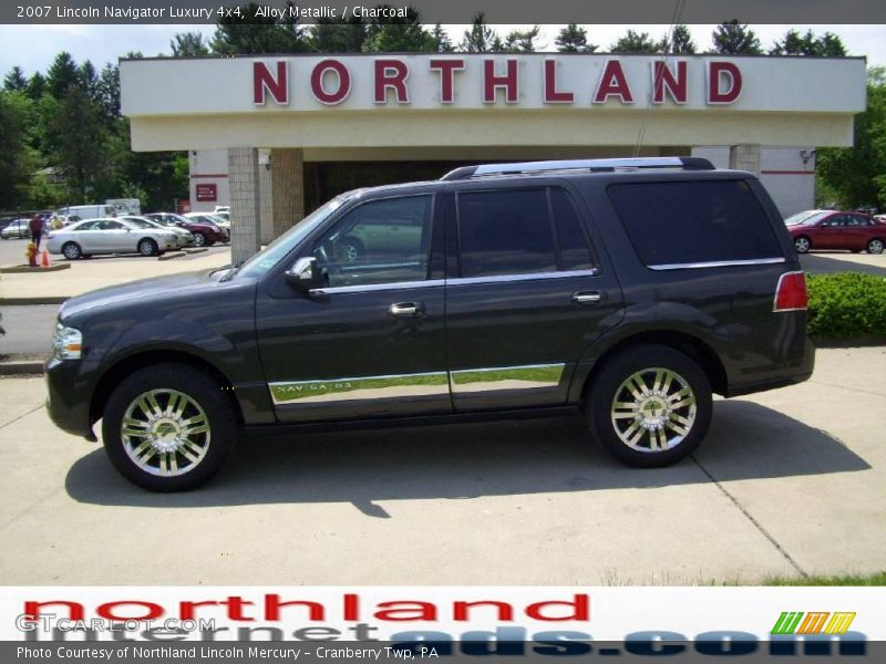 Alloy Metallic / Charcoal 2007 Lincoln Navigator Luxury 4x4