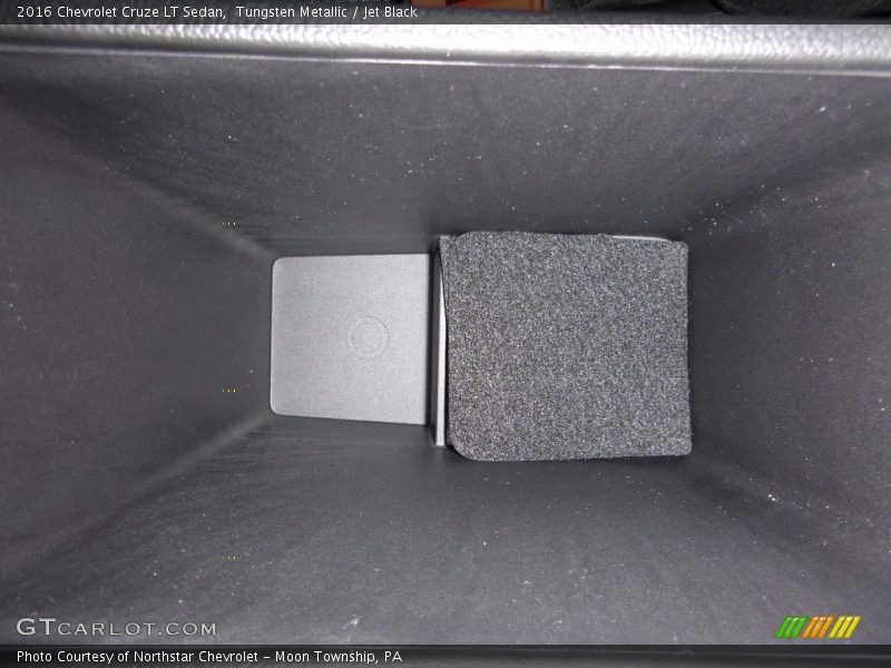 Tungsten Metallic / Jet Black 2016 Chevrolet Cruze LT Sedan