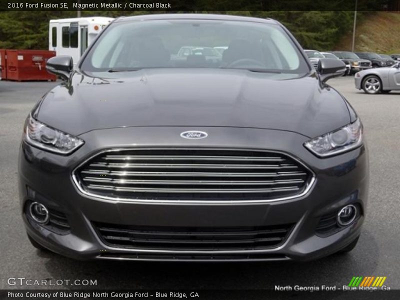 Magnetic Metallic / Charcoal Black 2016 Ford Fusion SE