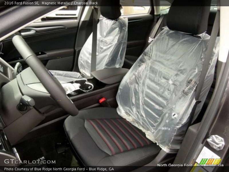 Magnetic Metallic / Charcoal Black 2016 Ford Fusion SE