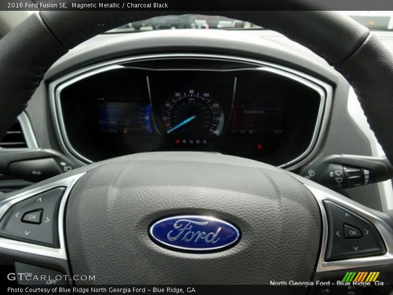 Magnetic Metallic / Charcoal Black 2016 Ford Fusion SE