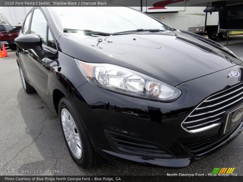 Shadow Black / Charcoal Black 2016 Ford Fiesta S Sedan