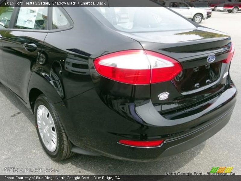 Shadow Black / Charcoal Black 2016 Ford Fiesta S Sedan
