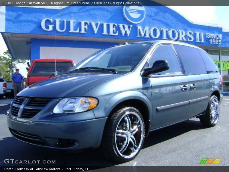 Magnesium Green Pearl / Dark Khaki/Light Graystone 2007 Dodge Caravan SXT