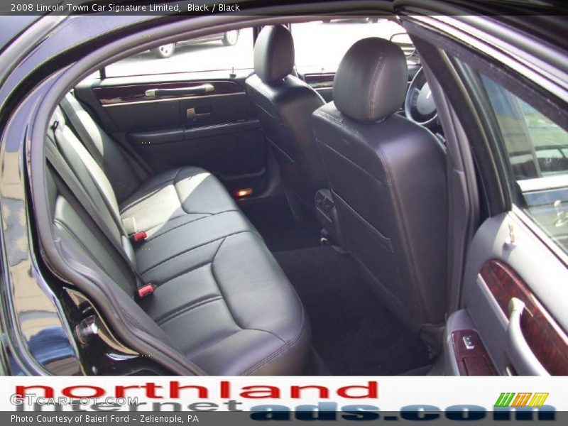 Black / Black 2008 Lincoln Town Car Signature Limited