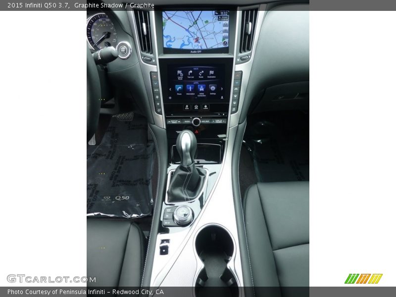 Graphite Shadow / Graphite 2015 Infiniti Q50 3.7